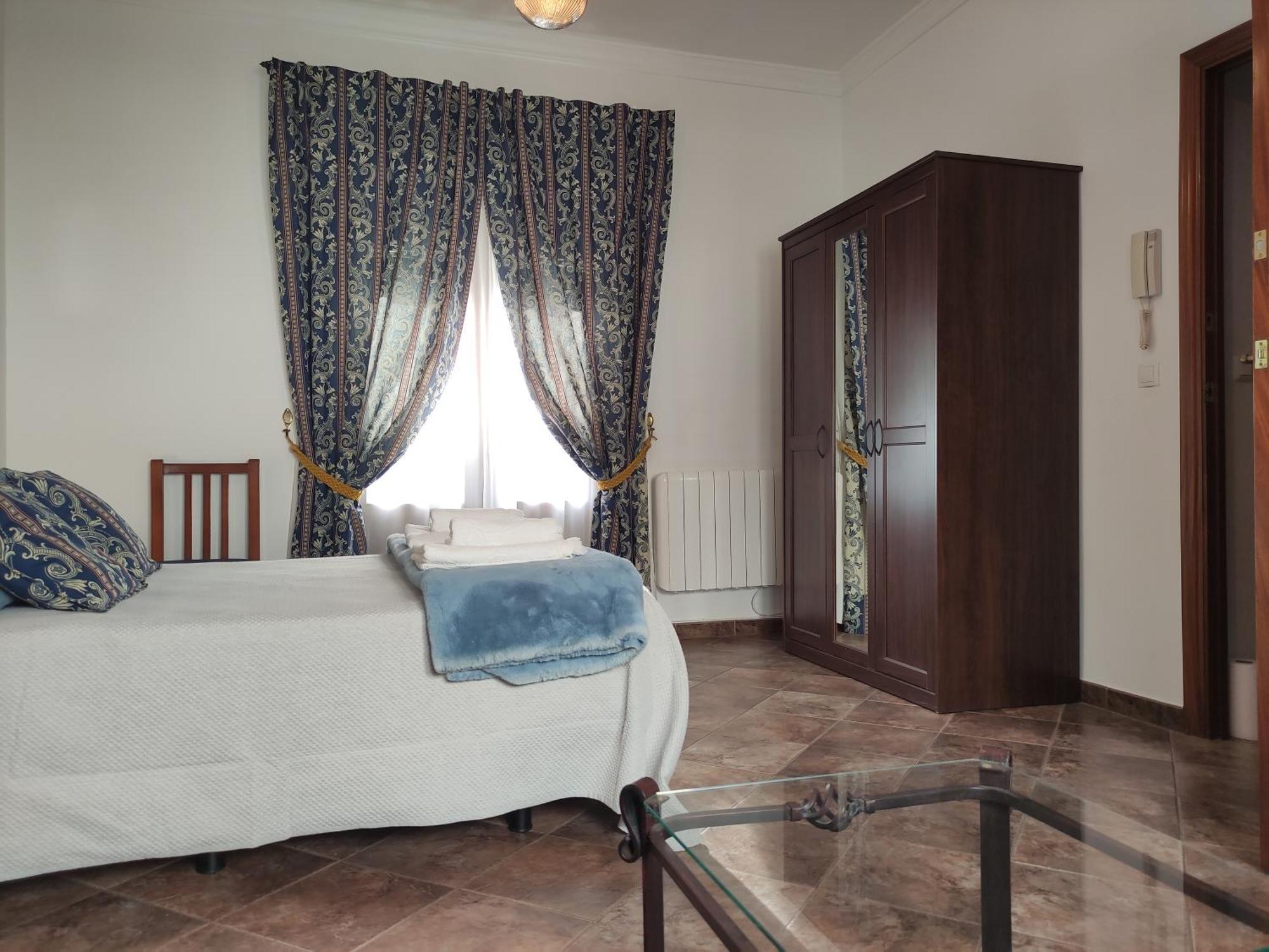 דירות קרמונה Entretorres. Casa-Duplex En Centro Historico. מראה חיצוני תמונה